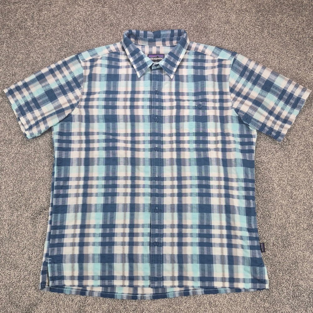 Patagonia Puckerware Shirt Mens Large Blue Plaid Short Sleeve Button Up
